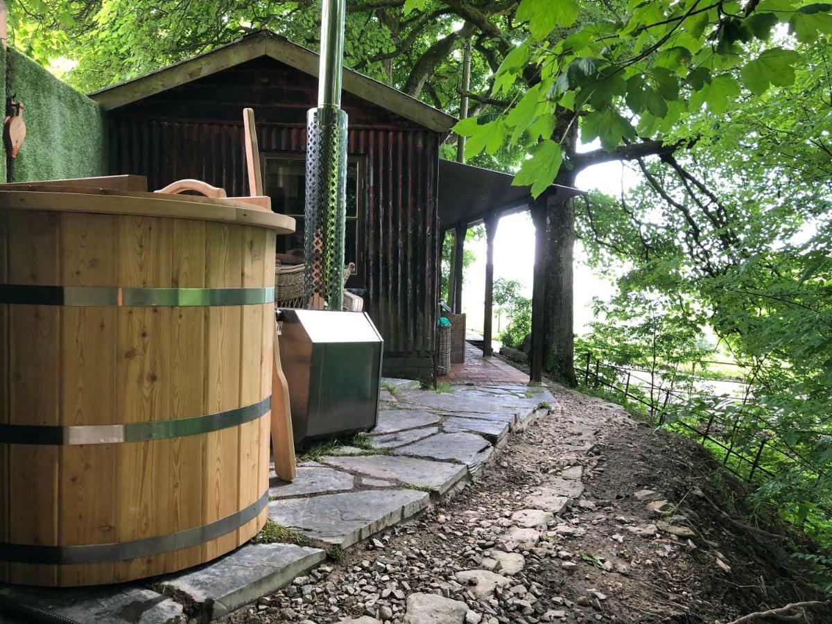 Llandegla Faraway Folliesヴィラ エクステリア 写真